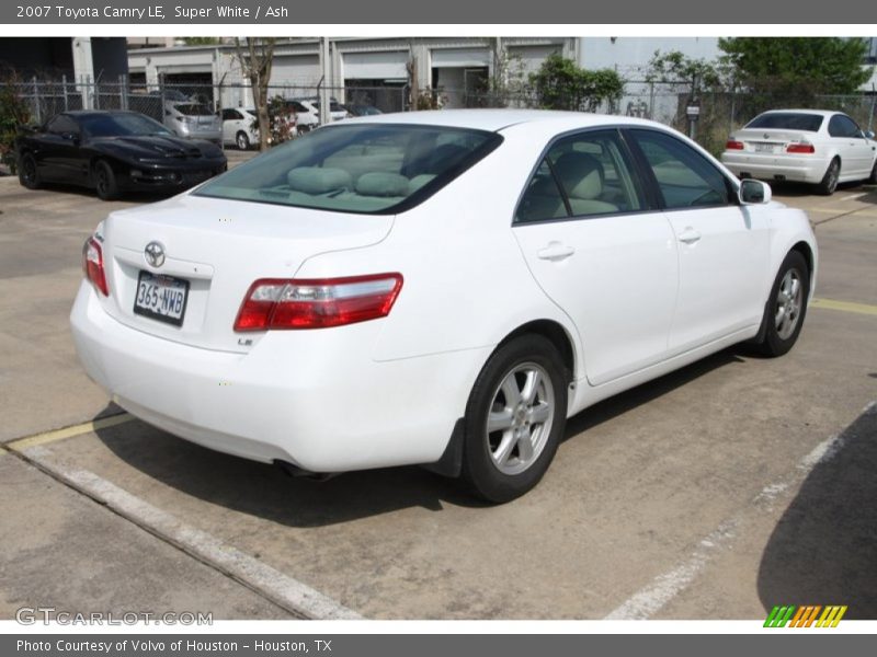 Super White / Ash 2007 Toyota Camry LE