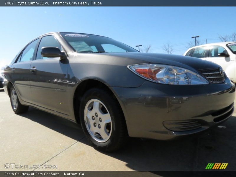 Phantom Gray Pearl / Taupe 2002 Toyota Camry SE V6