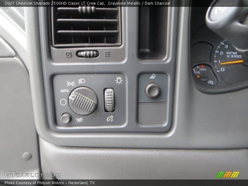 Graystone Metallic / Dark Charcoal 2007 Chevrolet Silverado 2500HD Classic LT Crew Cab