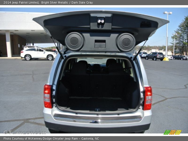 Audio System of 2014 Patriot Limited