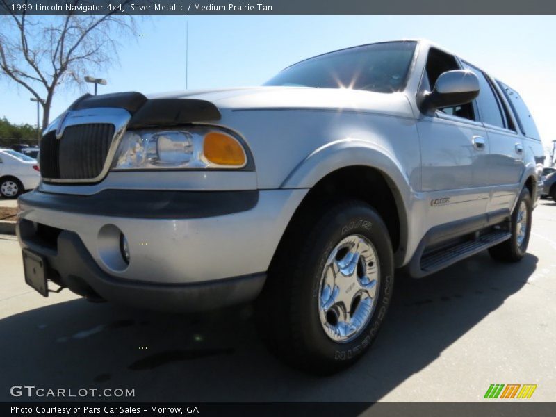 Silver Metallic / Medium Prairie Tan 1999 Lincoln Navigator 4x4