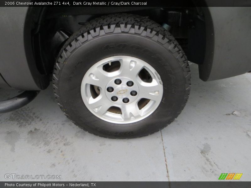 Dark Gray Metallic / Gray/Dark Charcoal 2006 Chevrolet Avalanche Z71 4x4