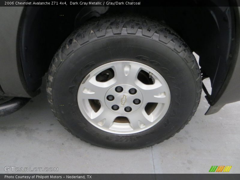 Dark Gray Metallic / Gray/Dark Charcoal 2006 Chevrolet Avalanche Z71 4x4
