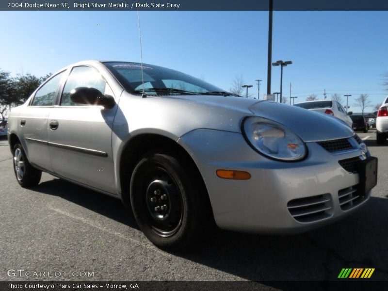 Bright Silver Metallic / Dark Slate Gray 2004 Dodge Neon SE
