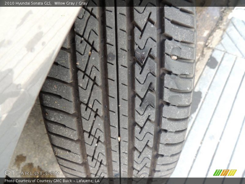 Willow Gray / Gray 2010 Hyundai Sonata GLS