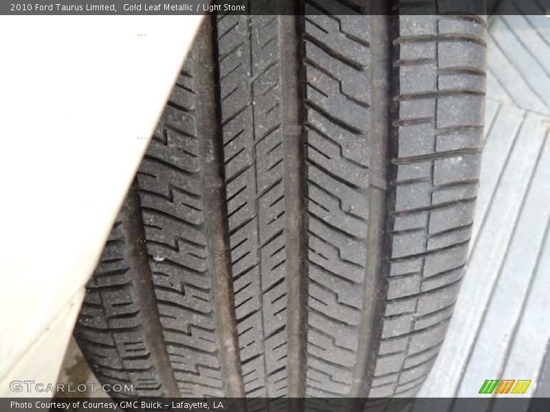 Gold Leaf Metallic / Light Stone 2010 Ford Taurus Limited