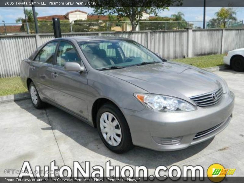 Phantom Gray Pearl / Gray 2005 Toyota Camry LE