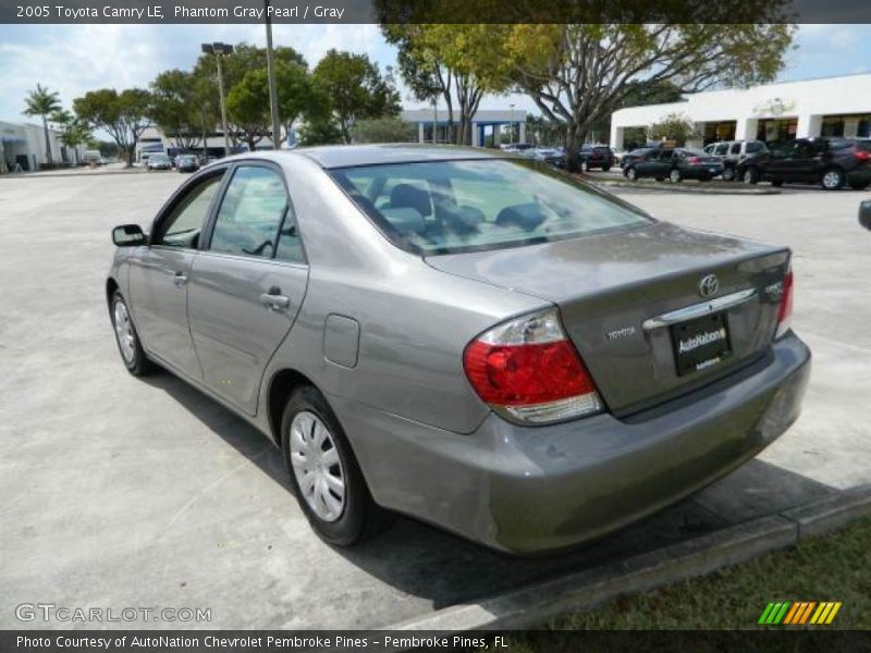 Phantom Gray Pearl / Gray 2005 Toyota Camry LE
