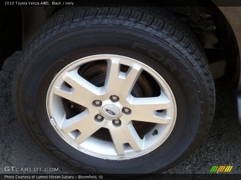 Black / Ivory 2010 Toyota Venza AWD