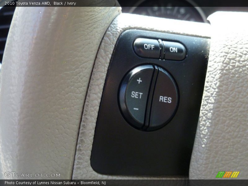 Black / Ivory 2010 Toyota Venza AWD