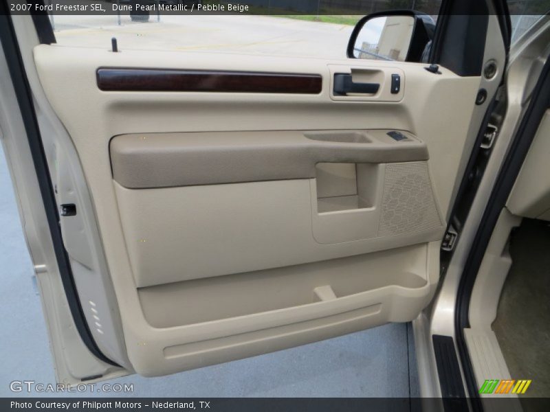 Dune Pearl Metallic / Pebble Beige 2007 Ford Freestar SEL