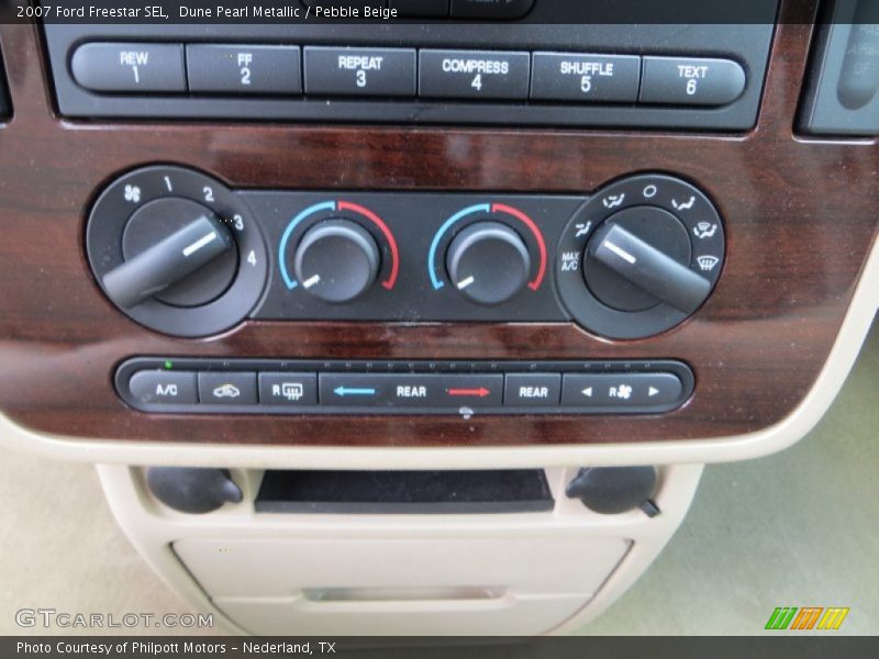 Dune Pearl Metallic / Pebble Beige 2007 Ford Freestar SEL