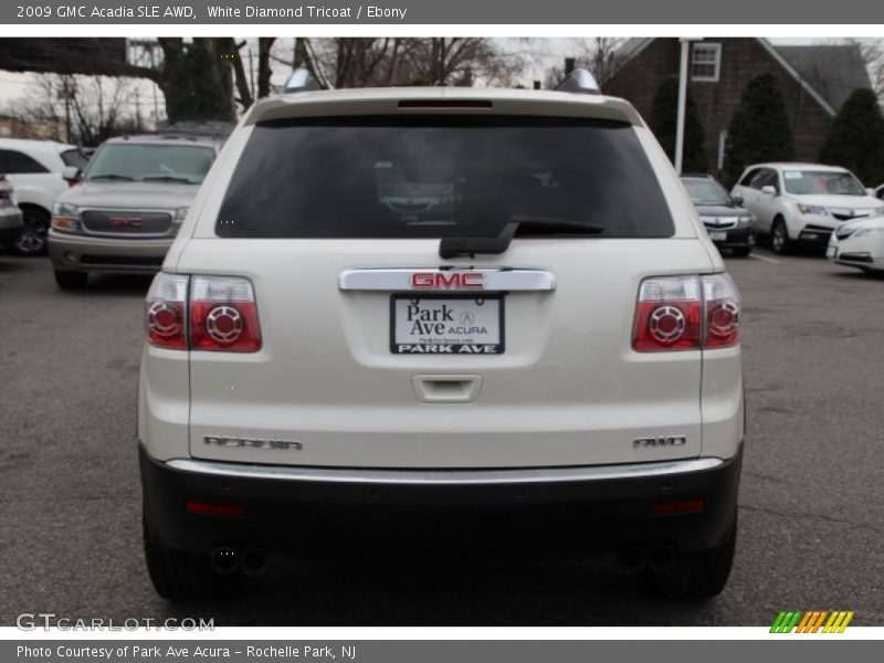 White Diamond Tricoat / Ebony 2009 GMC Acadia SLE AWD
