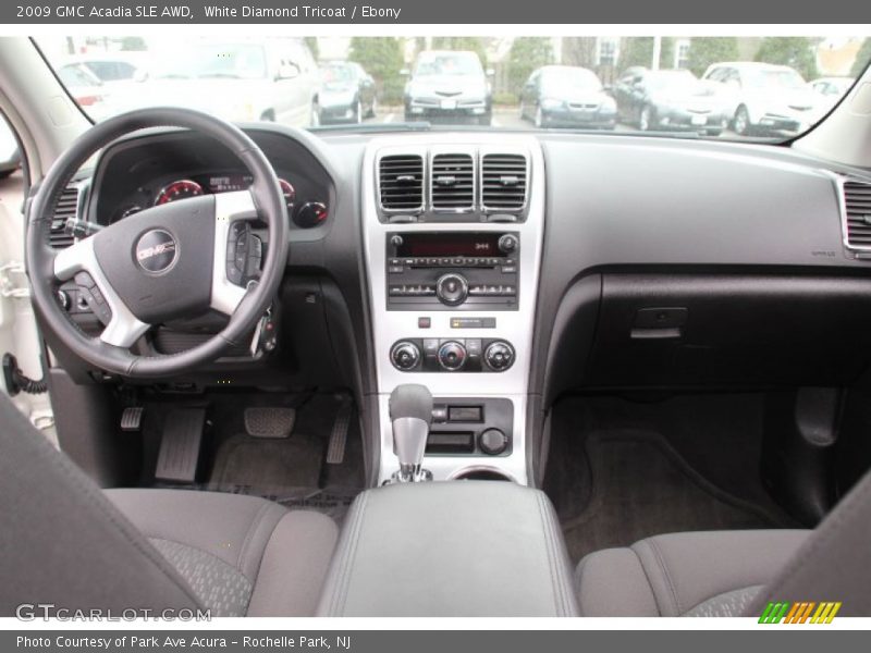 White Diamond Tricoat / Ebony 2009 GMC Acadia SLE AWD