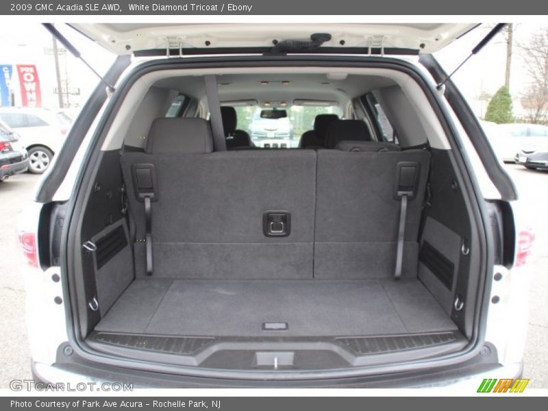 White Diamond Tricoat / Ebony 2009 GMC Acadia SLE AWD