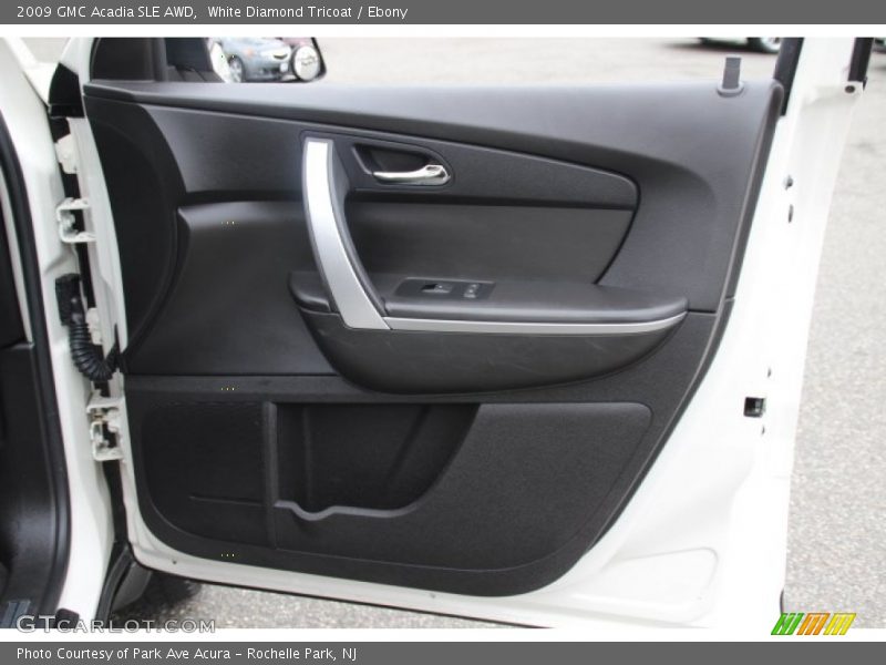 White Diamond Tricoat / Ebony 2009 GMC Acadia SLE AWD