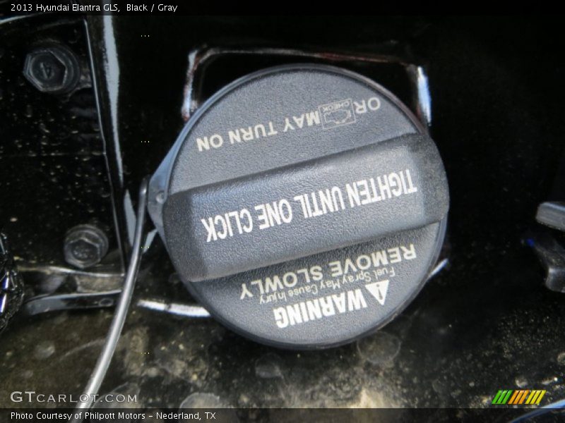 Black / Gray 2013 Hyundai Elantra GLS