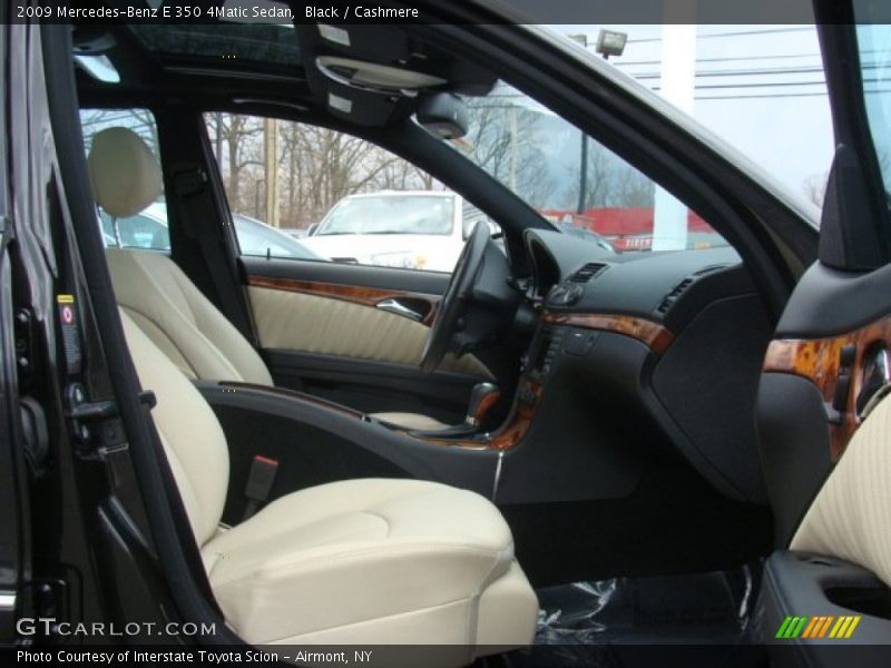 Black / Cashmere 2009 Mercedes-Benz E 350 4Matic Sedan