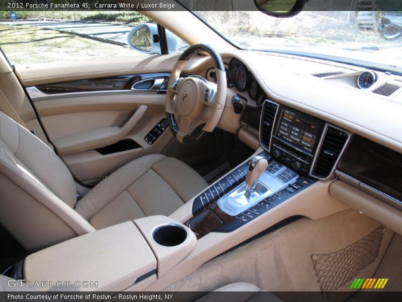 Dashboard of 2012 Panamera 4S