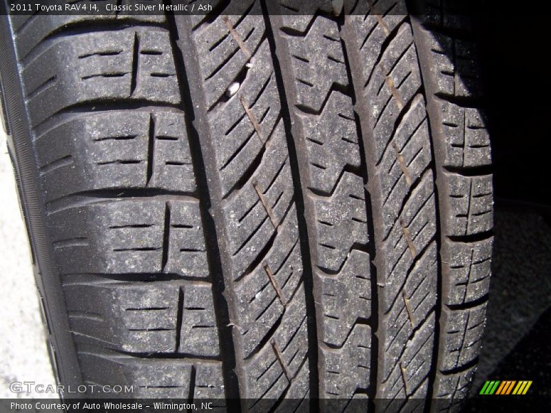 Classic Silver Metallic / Ash 2011 Toyota RAV4 I4