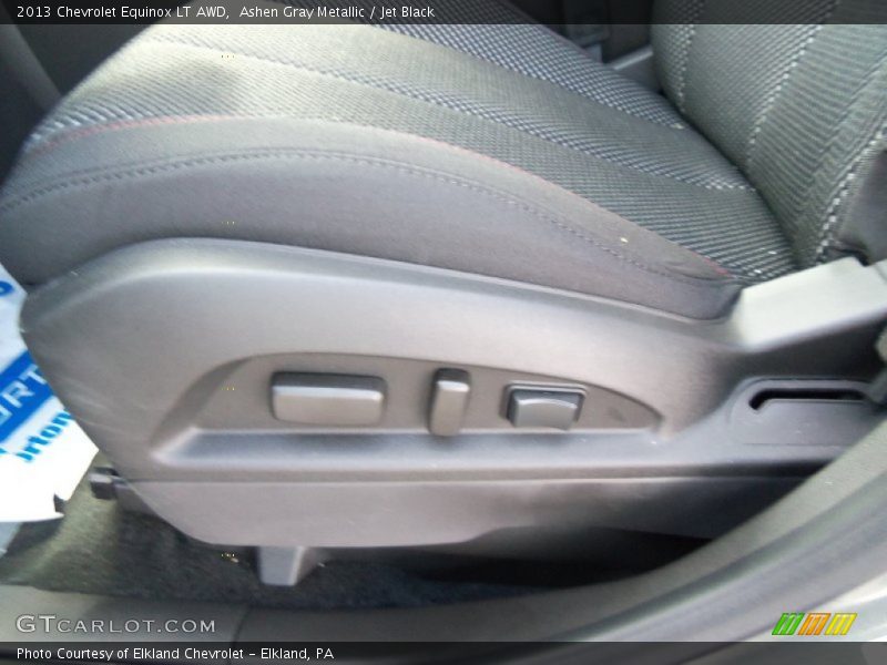 Ashen Gray Metallic / Jet Black 2013 Chevrolet Equinox LT AWD