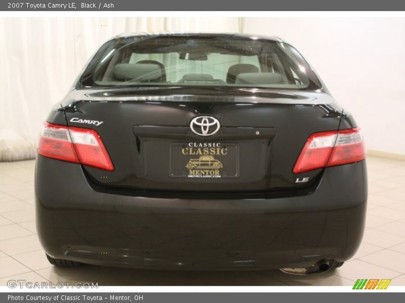Black / Ash 2007 Toyota Camry LE