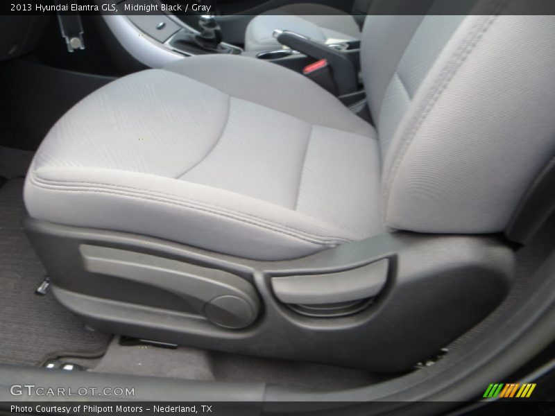 Midnight Black / Gray 2013 Hyundai Elantra GLS