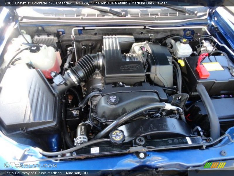 Superior Blue Metallic / Medium Dark Pewter 2005 Chevrolet Colorado Z71 Extended Cab 4x4