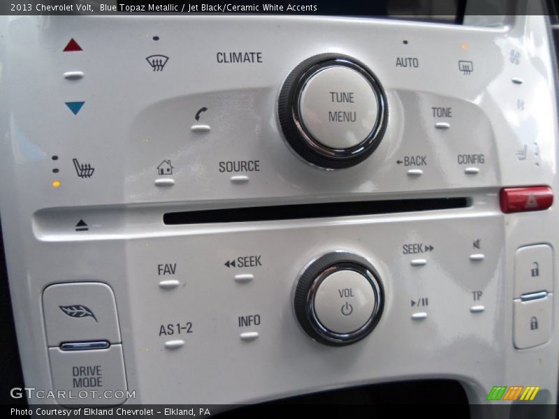 Blue Topaz Metallic / Jet Black/Ceramic White Accents 2013 Chevrolet Volt