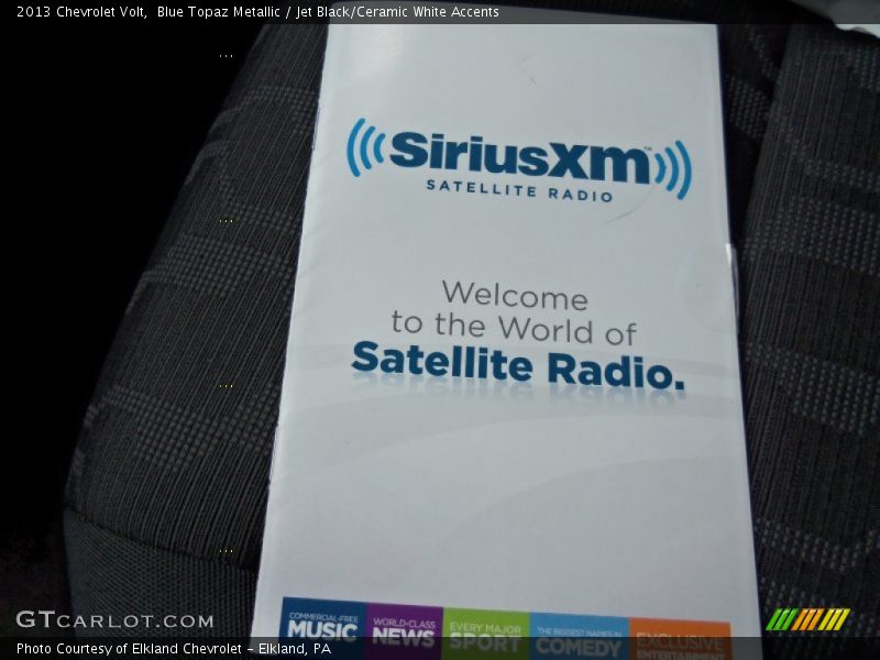 Blue Topaz Metallic / Jet Black/Ceramic White Accents 2013 Chevrolet Volt