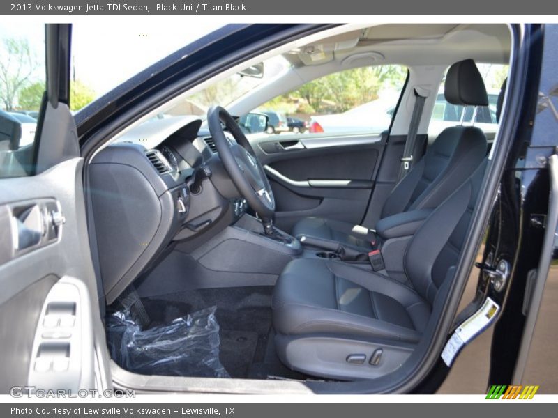 Black Uni / Titan Black 2013 Volkswagen Jetta TDI Sedan