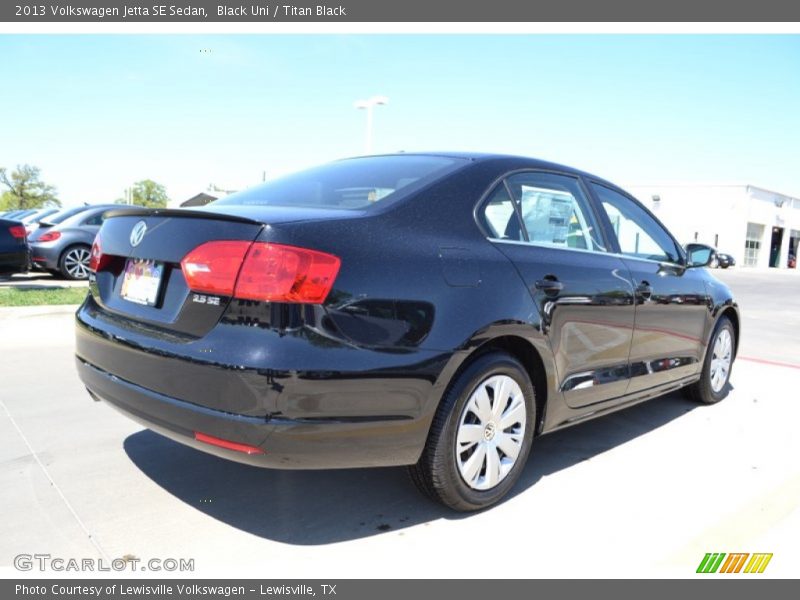 Black Uni / Titan Black 2013 Volkswagen Jetta SE Sedan