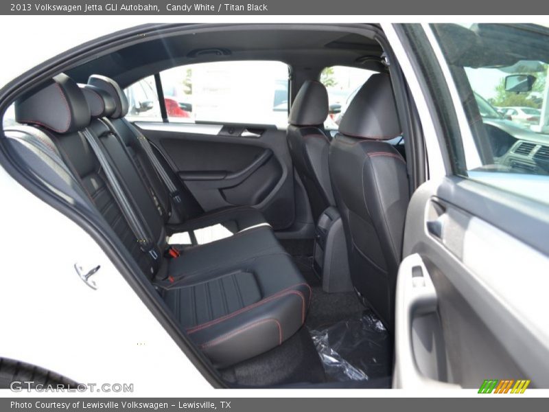 Candy White / Titan Black 2013 Volkswagen Jetta GLI Autobahn