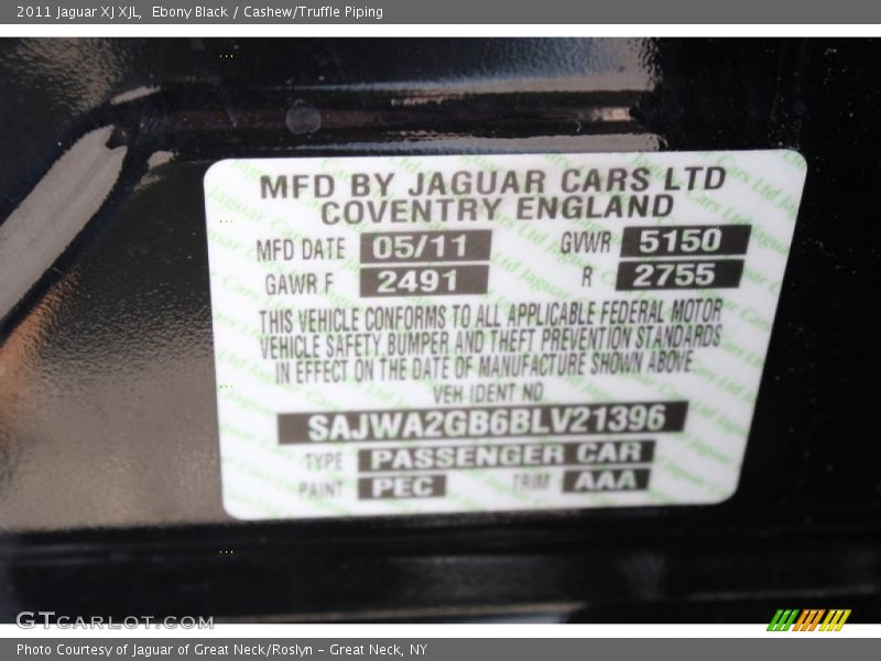 Ebony Black / Cashew/Truffle Piping 2011 Jaguar XJ XJL