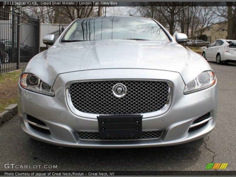 Liquid Silver Metallic / London Tan/Navy Blue 2011 Jaguar XJ XJL