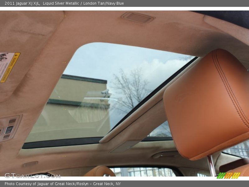 Liquid Silver Metallic / London Tan/Navy Blue 2011 Jaguar XJ XJL