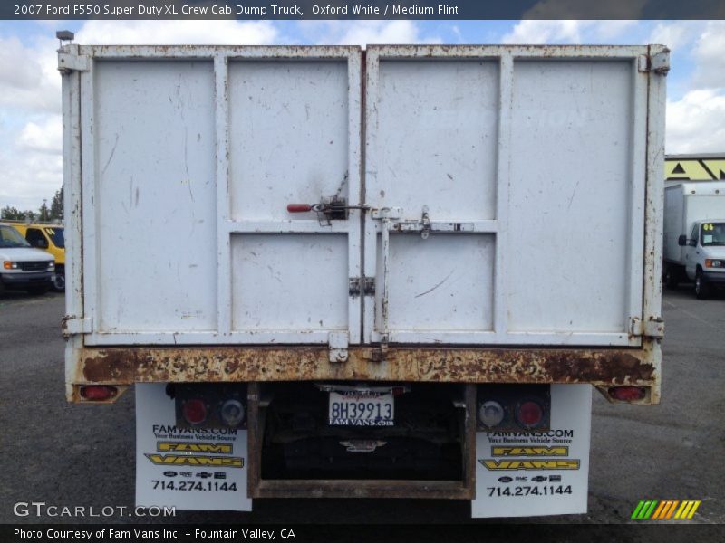 Oxford White / Medium Flint 2007 Ford F550 Super Duty XL Crew Cab Dump Truck