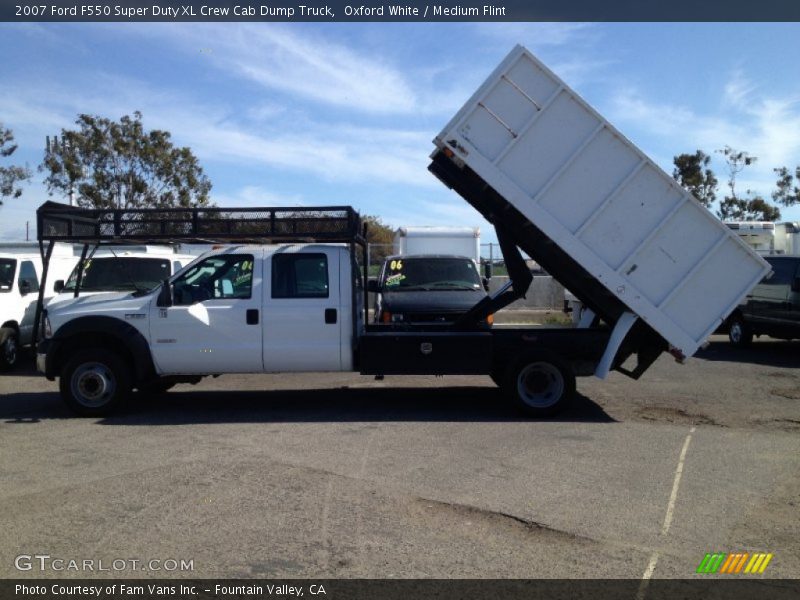 Oxford White / Medium Flint 2007 Ford F550 Super Duty XL Crew Cab Dump Truck