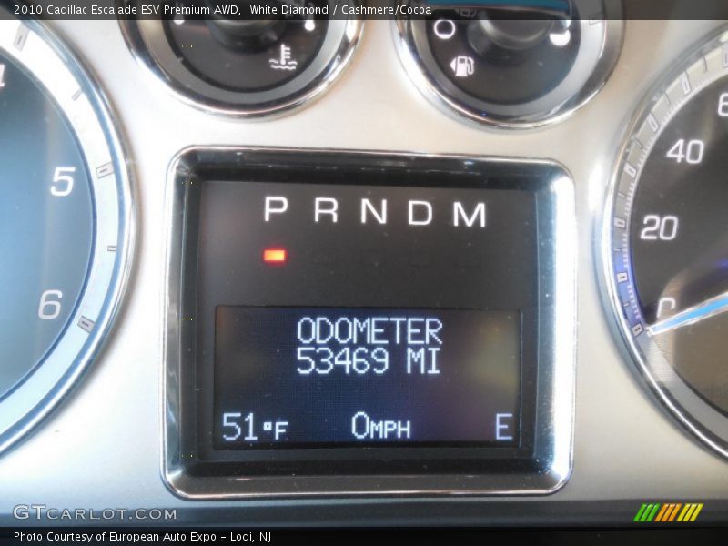 White Diamond / Cashmere/Cocoa 2010 Cadillac Escalade ESV Premium AWD