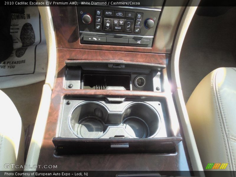 White Diamond / Cashmere/Cocoa 2010 Cadillac Escalade ESV Premium AWD