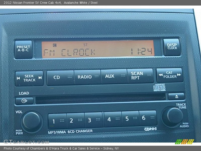 Avalanche White / Steel 2012 Nissan Frontier SV Crew Cab 4x4