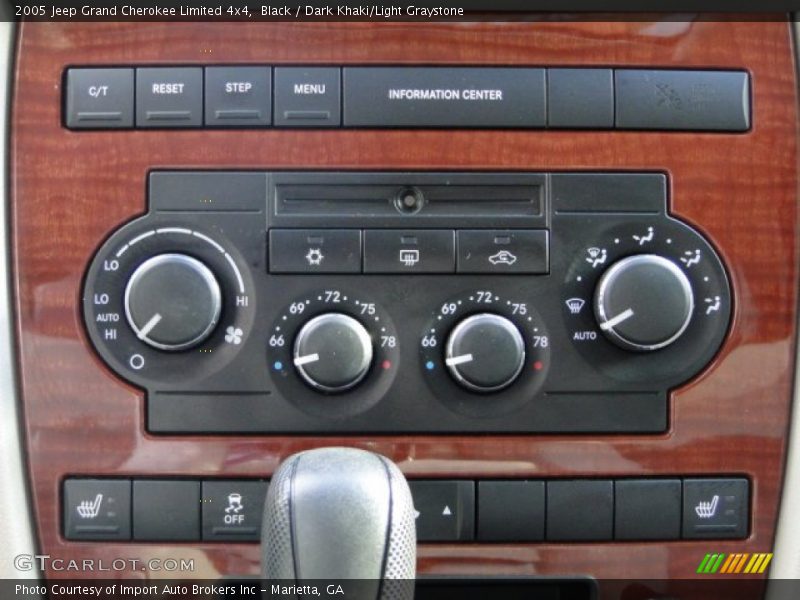 Black / Dark Khaki/Light Graystone 2005 Jeep Grand Cherokee Limited 4x4