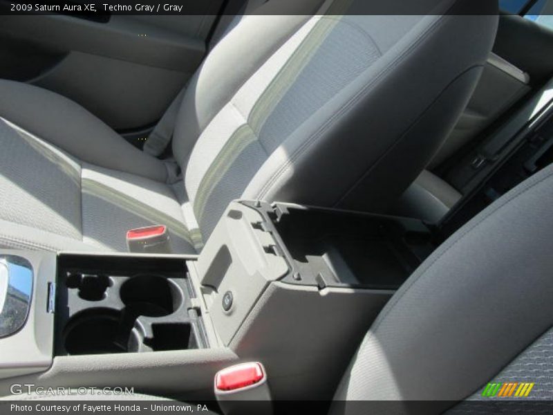 Techno Gray / Gray 2009 Saturn Aura XE