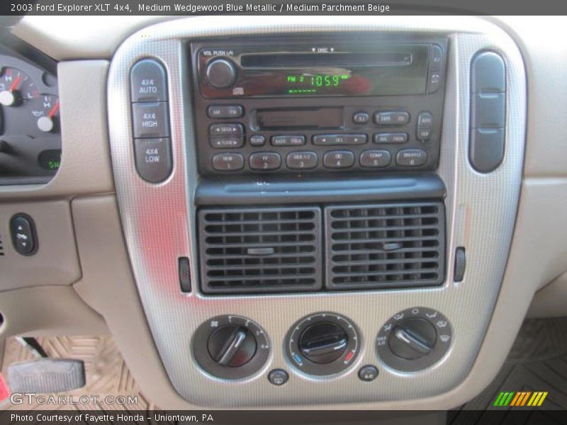 Medium Wedgewood Blue Metallic / Medium Parchment Beige 2003 Ford Explorer XLT 4x4
