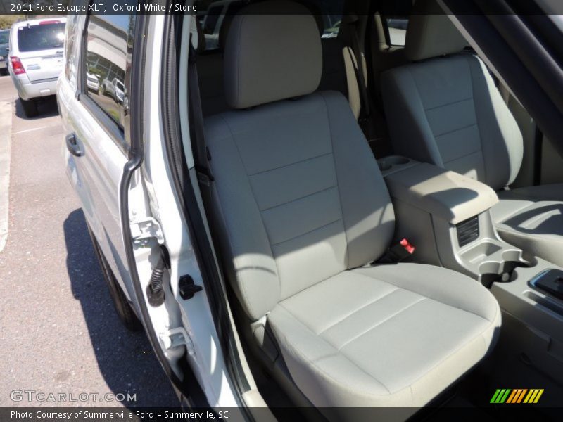 Oxford White / Stone 2011 Ford Escape XLT