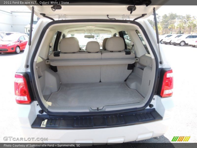 Oxford White / Stone 2011 Ford Escape XLT