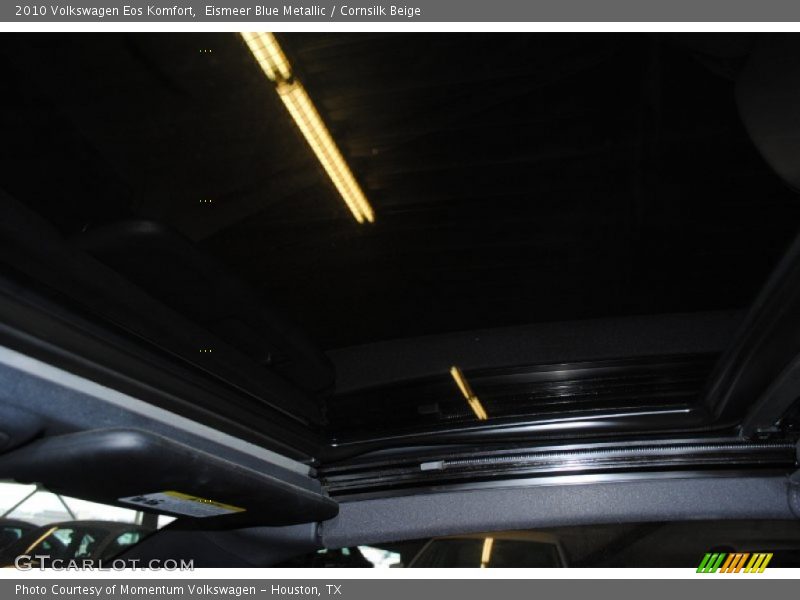 Eismeer Blue Metallic / Cornsilk Beige 2010 Volkswagen Eos Komfort