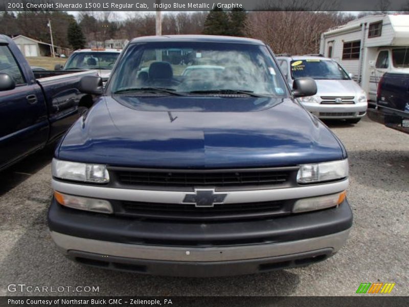 Indigo Blue Metallic / Graphite 2001 Chevrolet Silverado 1500 LS Regular Cab