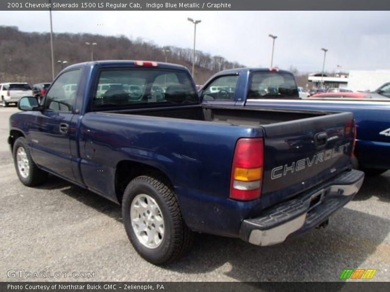 Indigo Blue Metallic / Graphite 2001 Chevrolet Silverado 1500 LS Regular Cab