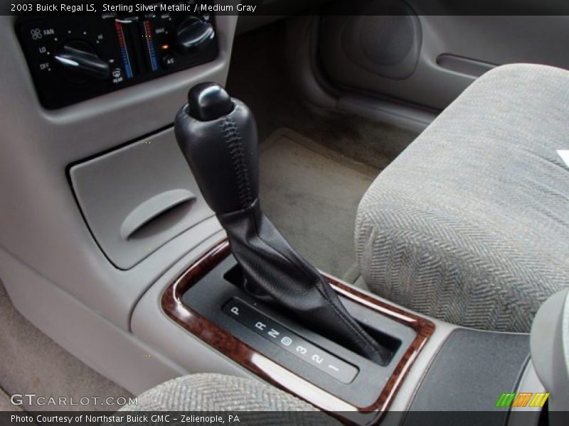 Sterling Silver Metallic / Medium Gray 2003 Buick Regal LS